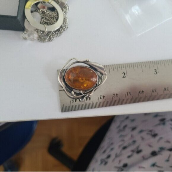 Vintage Boho Sterling Silver Oval Amber Cabochon Leaf Embellished Brooch - Picture 7 of 7